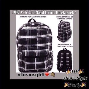 Plaid Backpack White/Black/Gray 🎉HP🎉